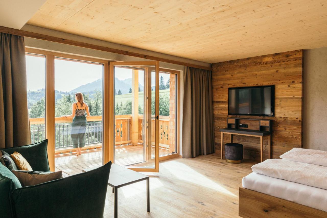 Ruhehotel & Naturresort Rehbach - Adults Only Schattwald Exterior photo